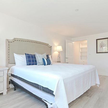Downtown Plymouth Waterfront Luxury Condos Esterno foto