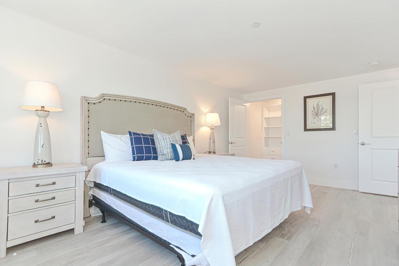 Downtown Plymouth Waterfront Luxury Condos Esterno foto