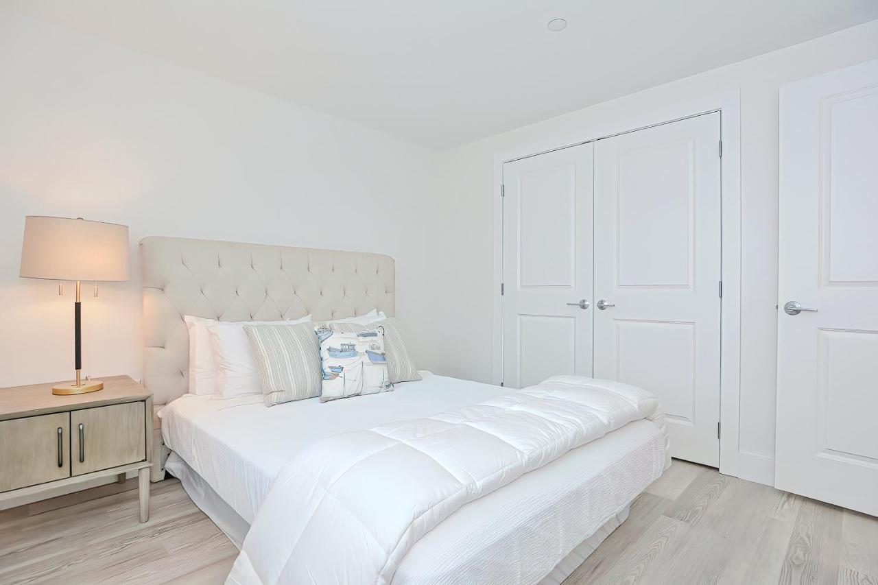 Downtown Plymouth Waterfront Luxury Condos Esterno foto