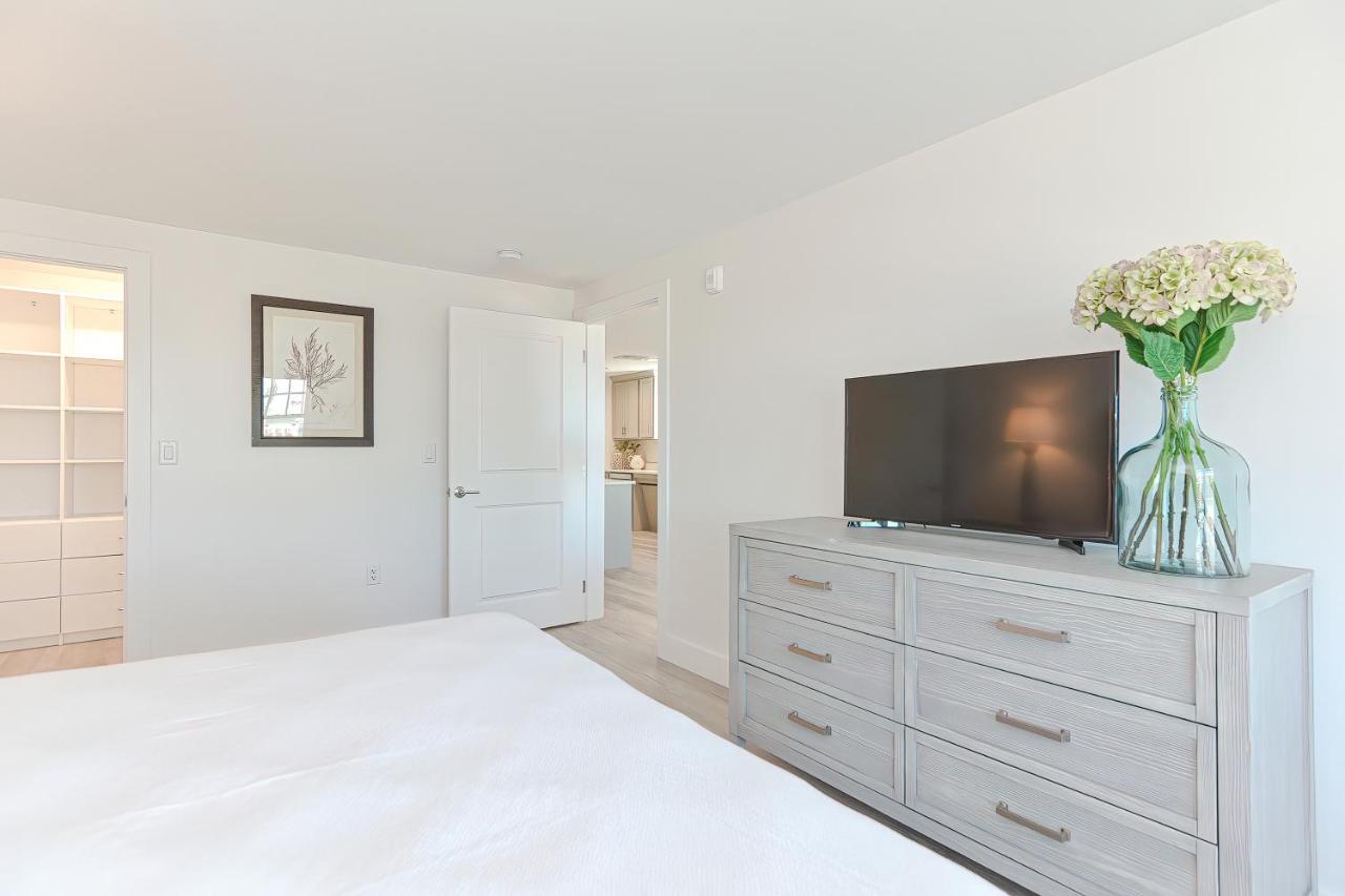 Downtown Plymouth Waterfront Luxury Condos Esterno foto