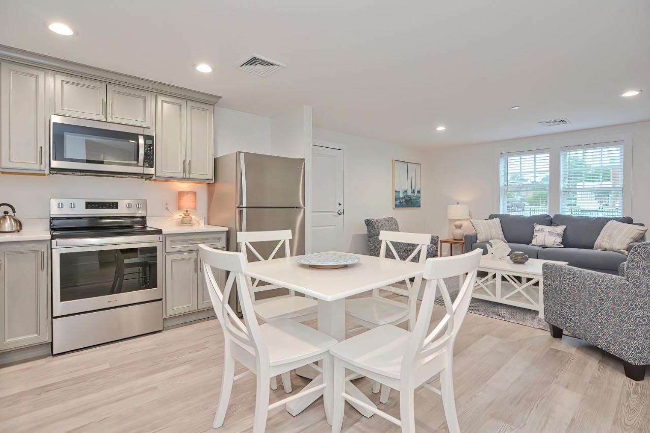 Downtown Plymouth Waterfront Luxury Condos Esterno foto