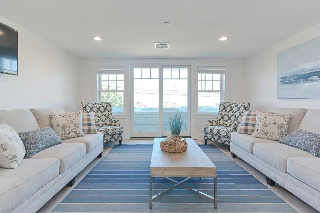 Downtown Plymouth Waterfront Luxury Condos Esterno foto